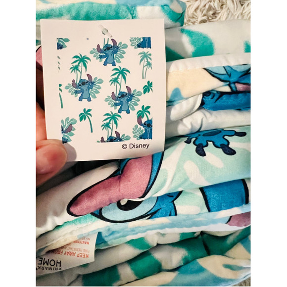 Disney Bedding Disney Lilo Stitch Stitch Quilt 47 X 59 Primark Exclusive Poshmark